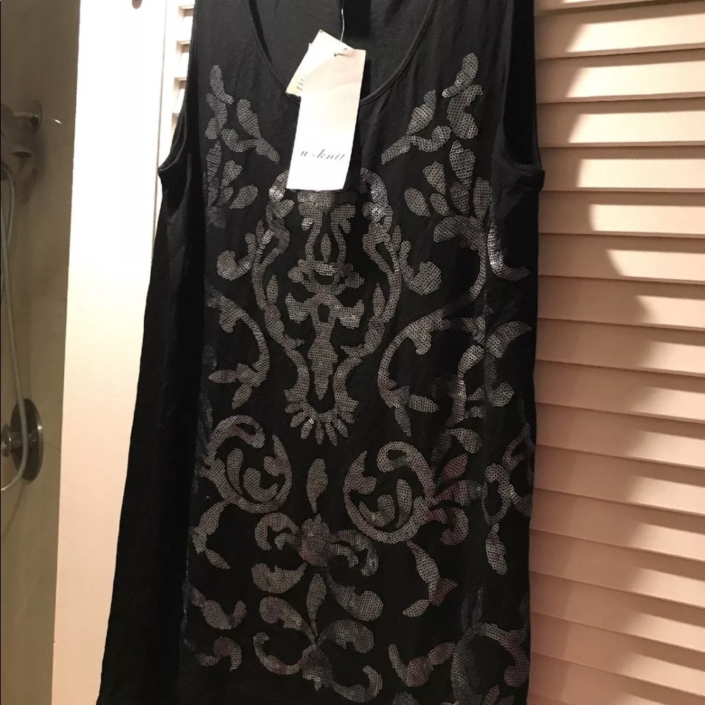 NWT sequin tunic M L